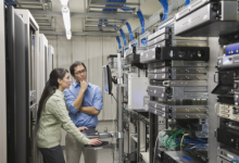 香港跟新加坡服务器哪个速度快-网硕互联帮助中心