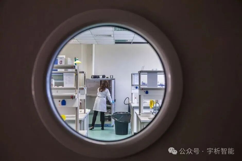 AI开始自己造AI:OpenAI公布3.1个AI同事,2028年要全自动研究,你的团队能学什么?